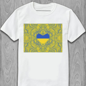 Футболка В сердце - Украина