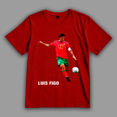 Футболка Луиш Фигу. Передача мяча прямо в сердце