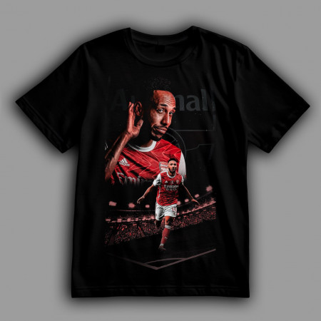 Футболка Пьер-Эмерик Обамеянг. Спринтер с финишем у сетки