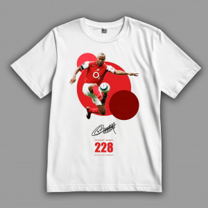 Футболка Тьерри Анри и его 228 голов