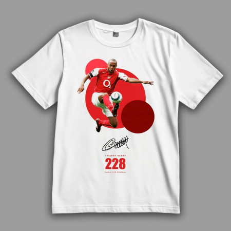 Футболка Тьерри Анри и его 228 голов