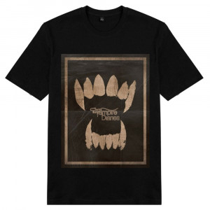 Футболка зубастые и древние "Дневники вампира"