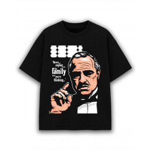 Футболка Хрещений батько. Ніколи нікому не говори за межами сім'ї, про що ти думаєш...